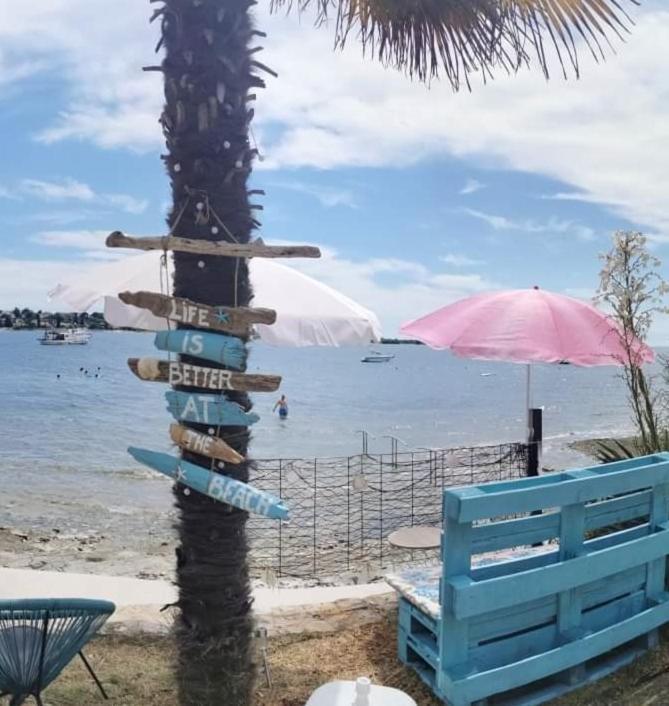 Apartment Villa Angelina, 70M From The Beach, Free Parking Novigrad Istria Εξωτερικό φωτογραφία